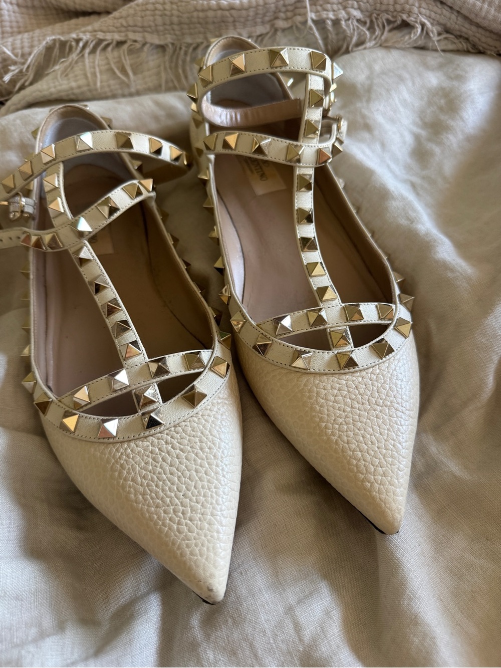 Valentino Garavani Rockstud Ankle Strap Flats – Size 39.5 EU - Picture 3 of 8